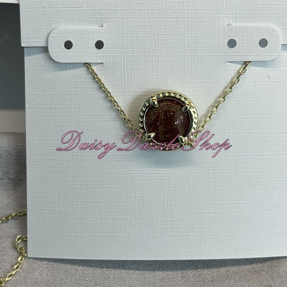 ✨Kendra Scott Basketball Short Pendant Necklace Gold New ✨ - Picture 3 of 4